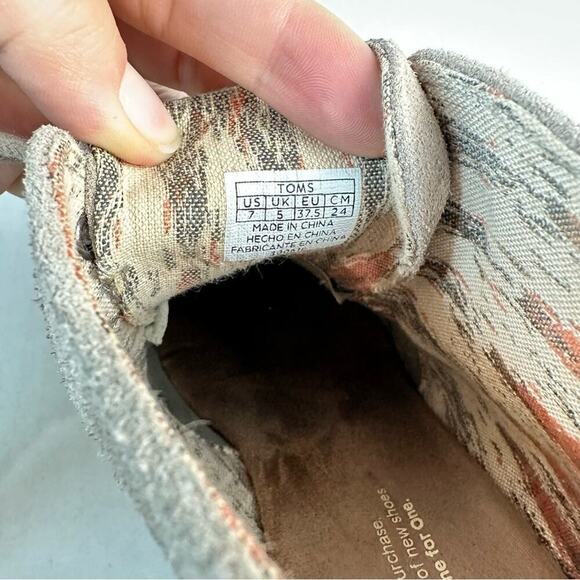 TOMS Booties Wedge Heel Suede Lace Up Ankle Boot Gray Brown 7 - Picture 4 of 13